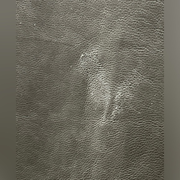 Vintage Y2K Banana Republic 100% Black Leather Flare Pants. Women's Size: 2. - Picture 12 of 14